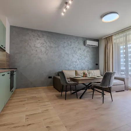 شقة Park South, Free Parking, Swimming Pool فارنا