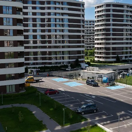 Park South, Free Parking, Swimming Pool شقة
